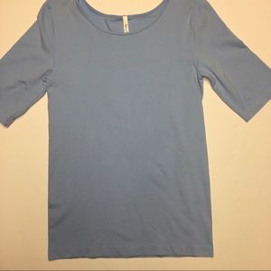 Skinny Tees Women’s Blue Top Size Plus